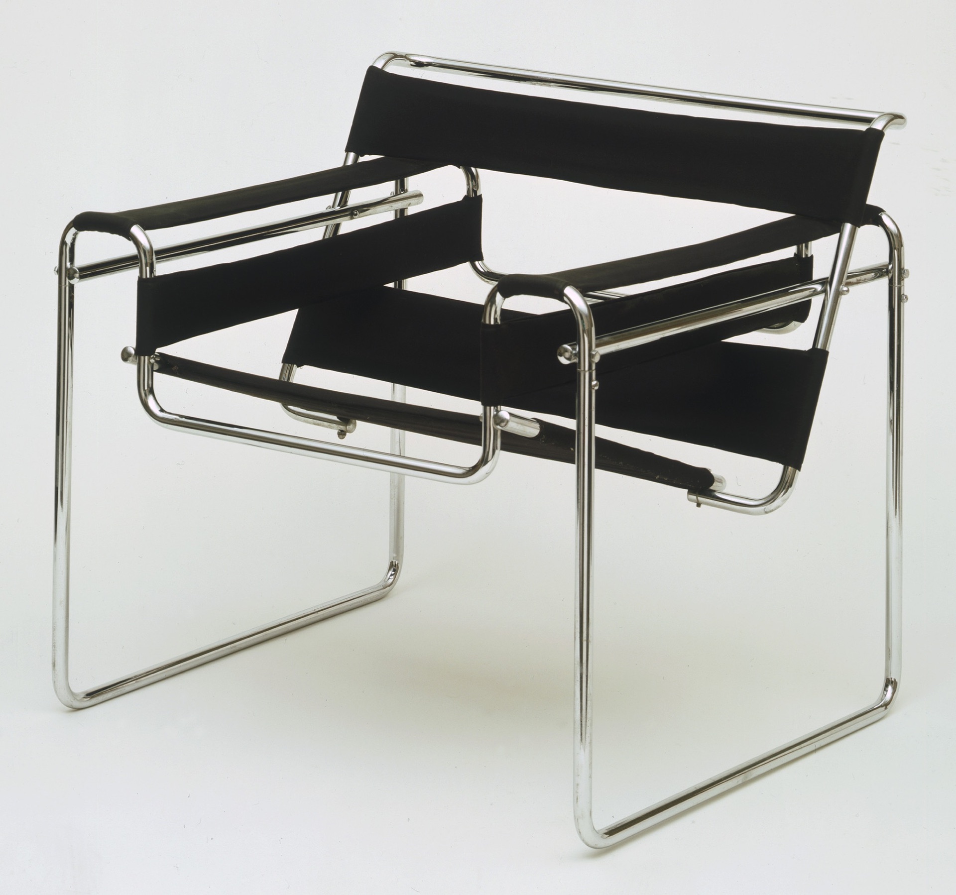 Marcel Breuer’s Wassily Chair B3